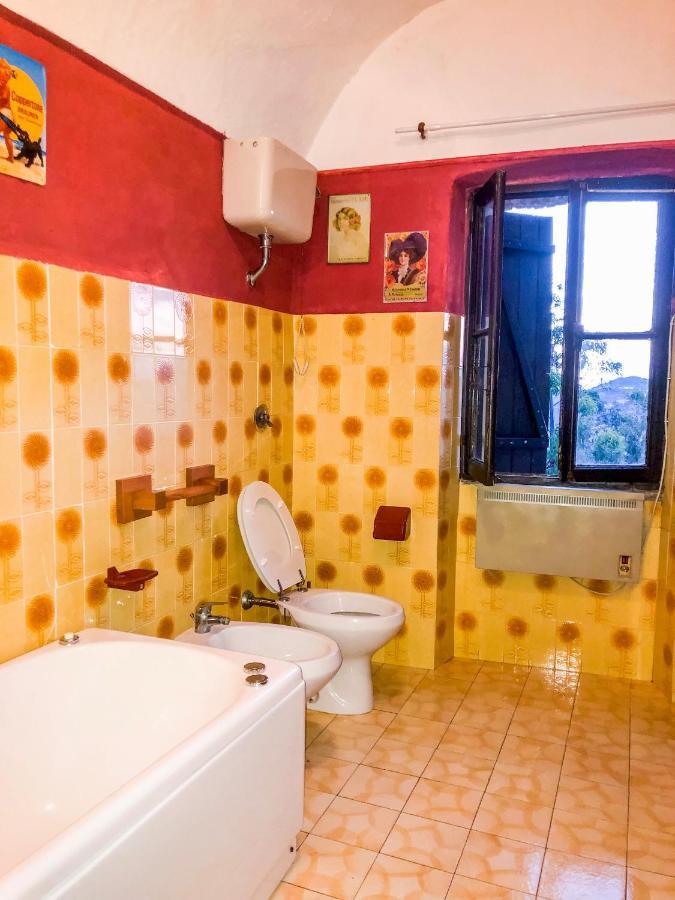 شقة La Casa Di Vasco Bussana Vecchia سانريمو المظهر الخارجي الصورة