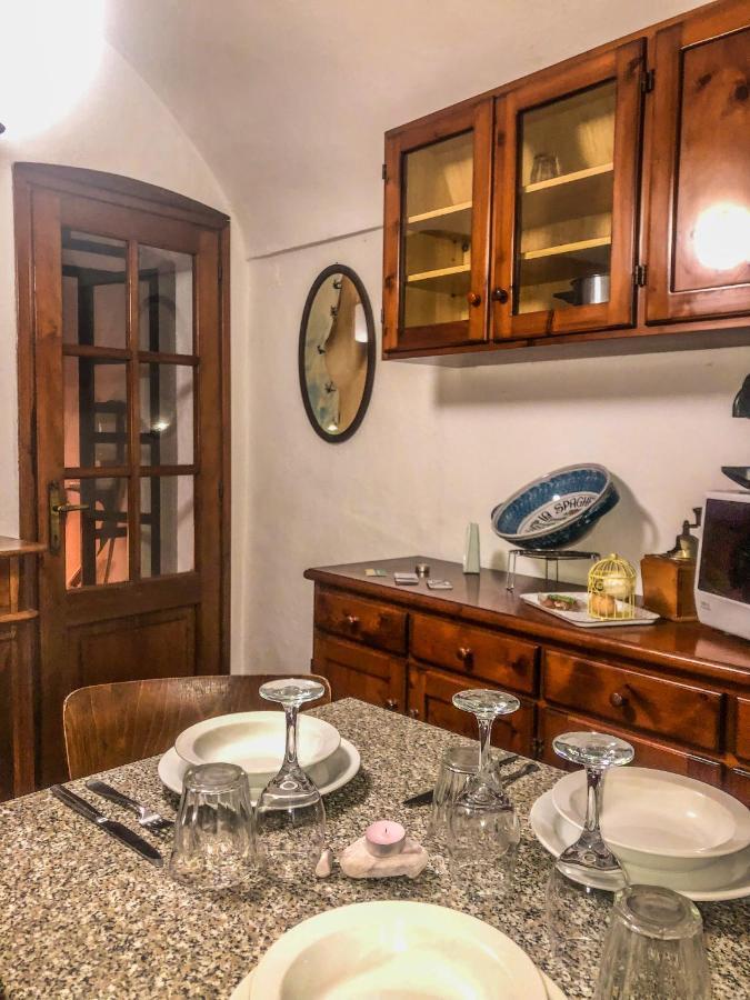 شقة La Casa Di Vasco Bussana Vecchia سانريمو المظهر الخارجي الصورة